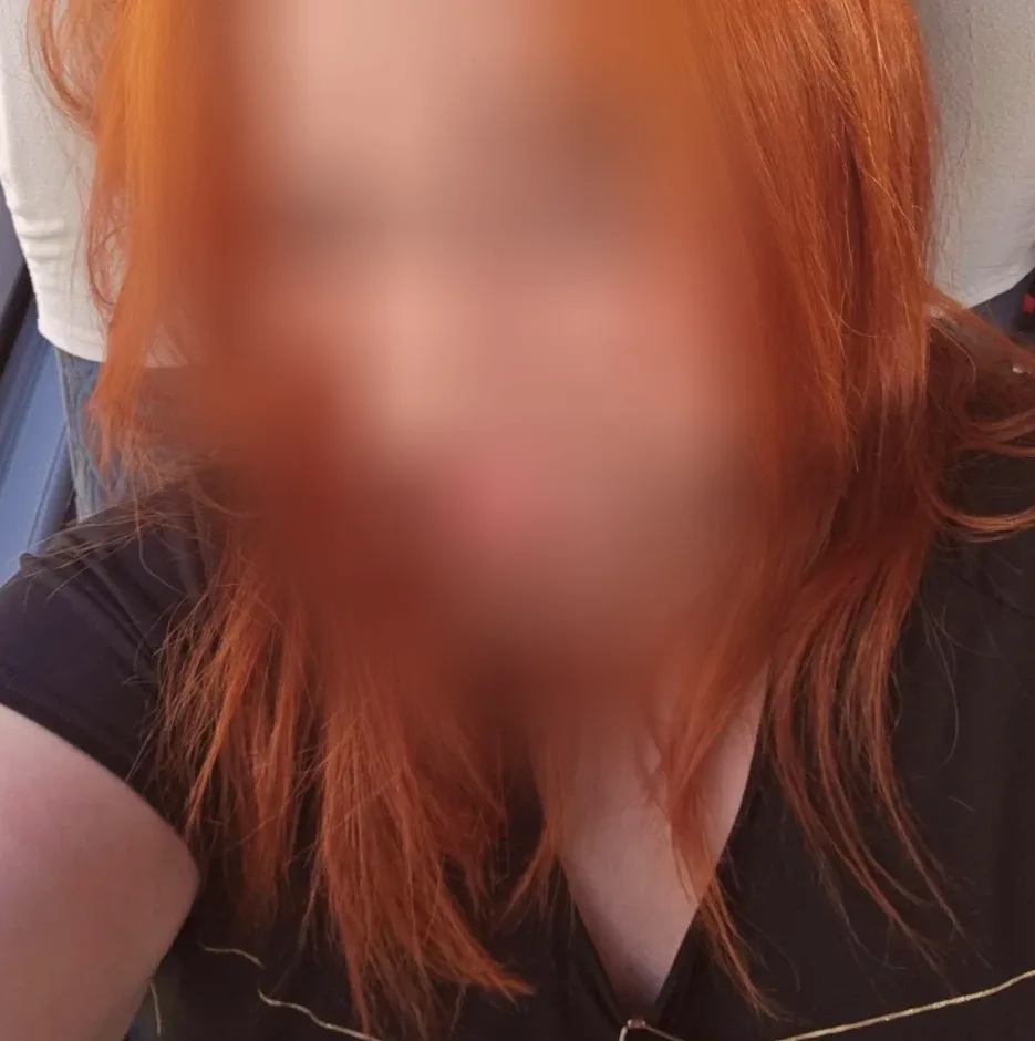 Courtney, 25